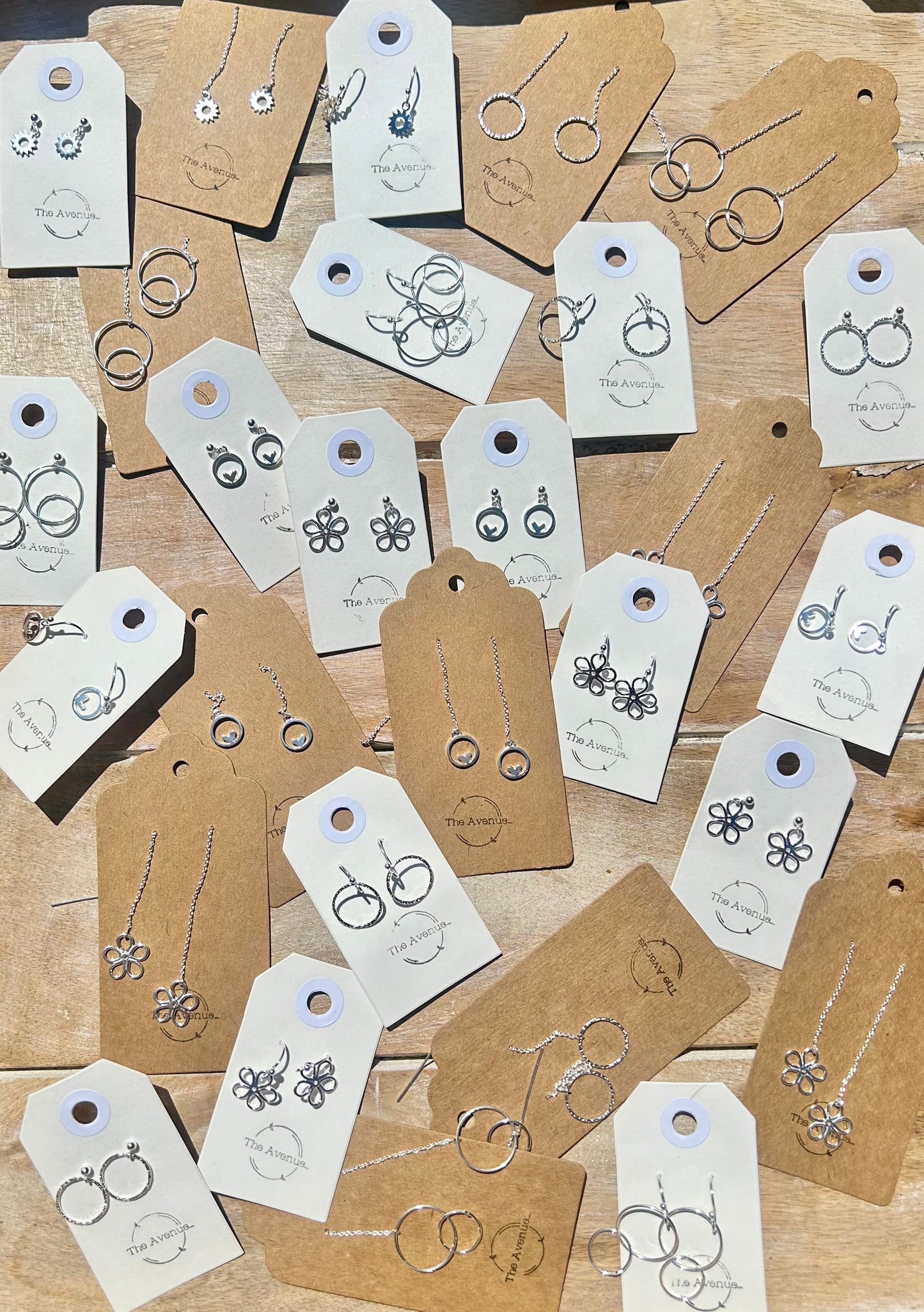 ☀️Sun drop hook earrings