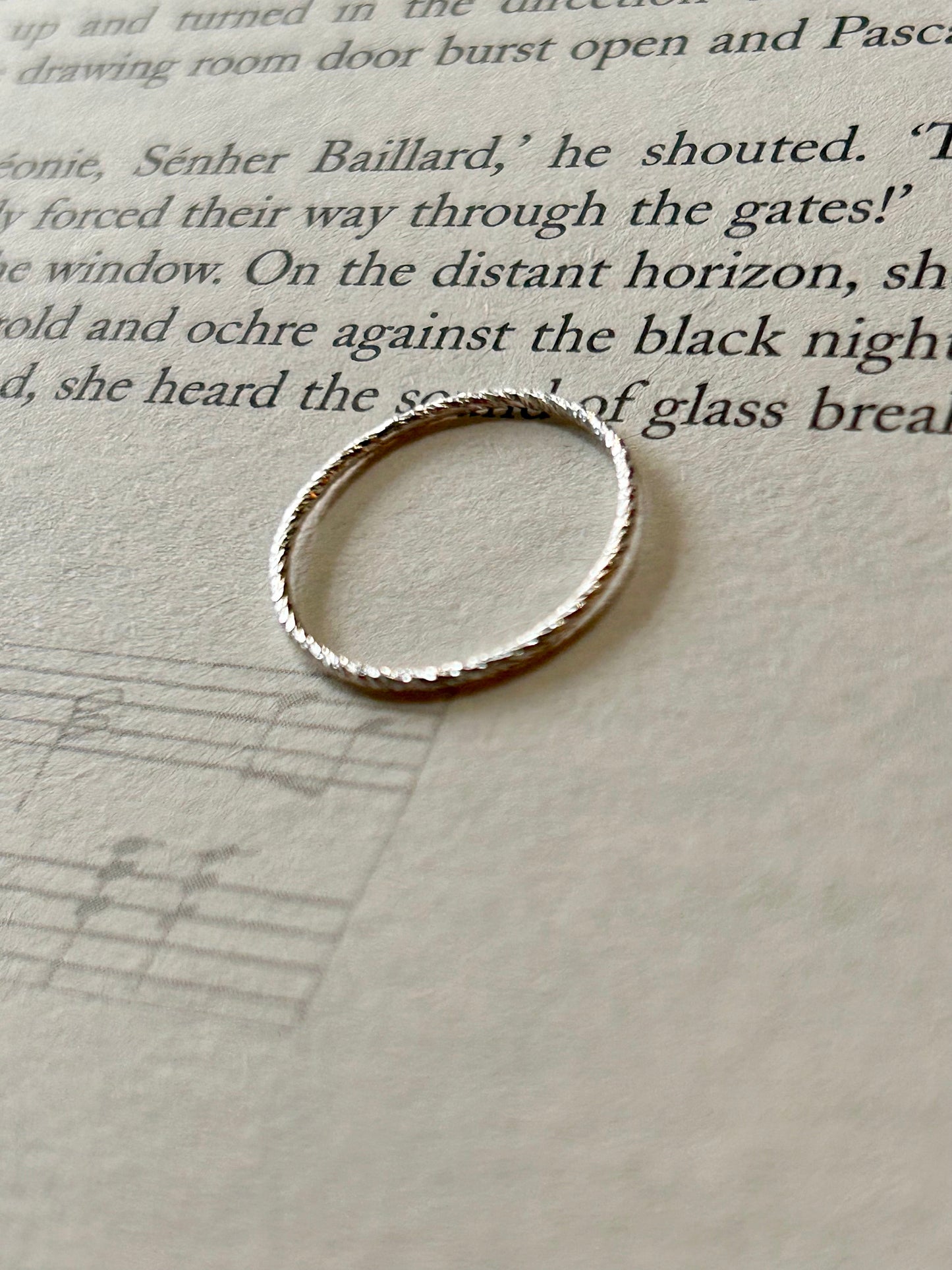 Sparkle ring (sterling silver) Ring size N