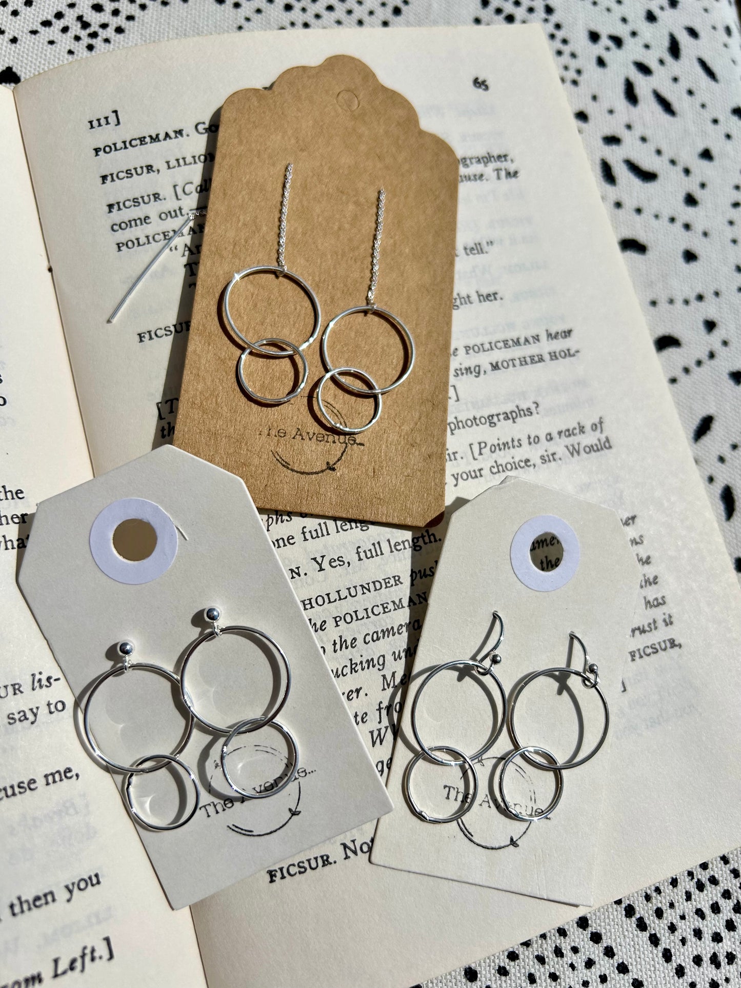 Double circle threader earrings