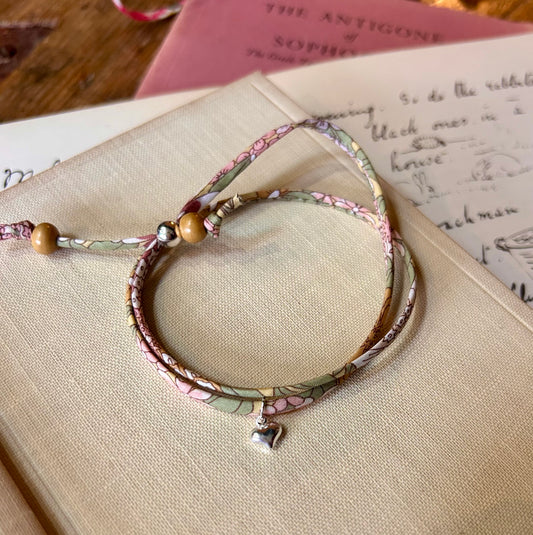 Fabric bracelet…Liberty of London (Ciara Sahara)(solid heart)