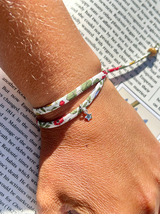Fabric Bracelet Lilibet Buckingham Liberty – Solid Star Charm