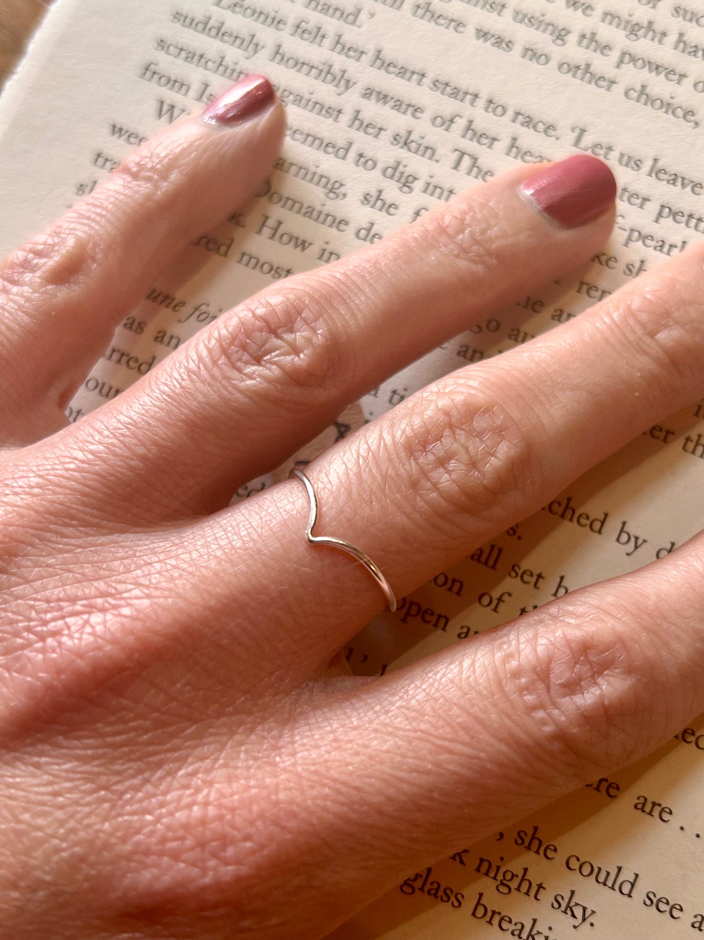 Wishbone ring (sterling silver) Ring size L
