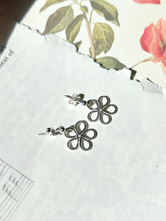 Flower dangle stud earrings