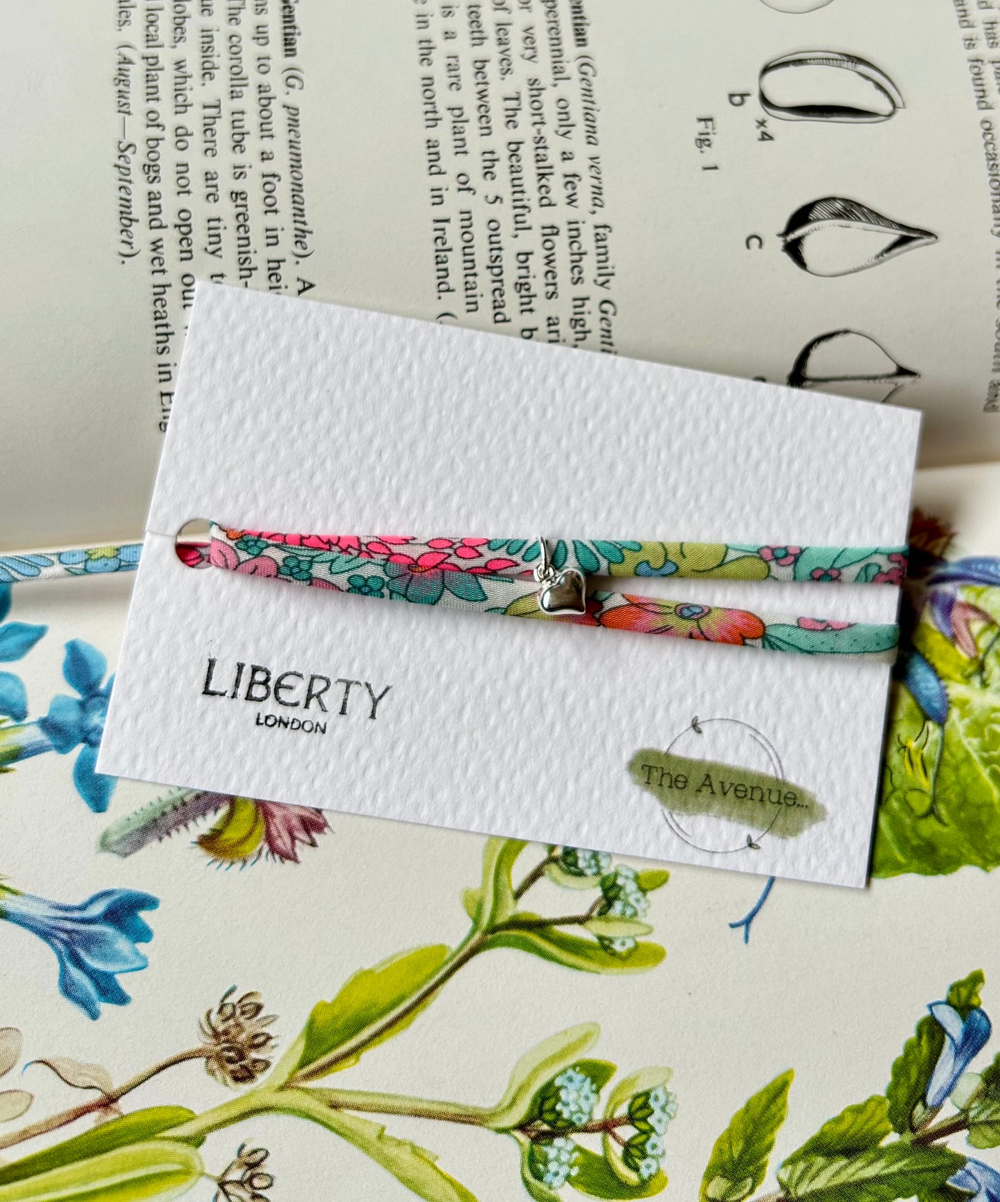 Liberty of London Margaret Annie Vahiné Fabric Bracelet – Sterling Silver solid heart charm