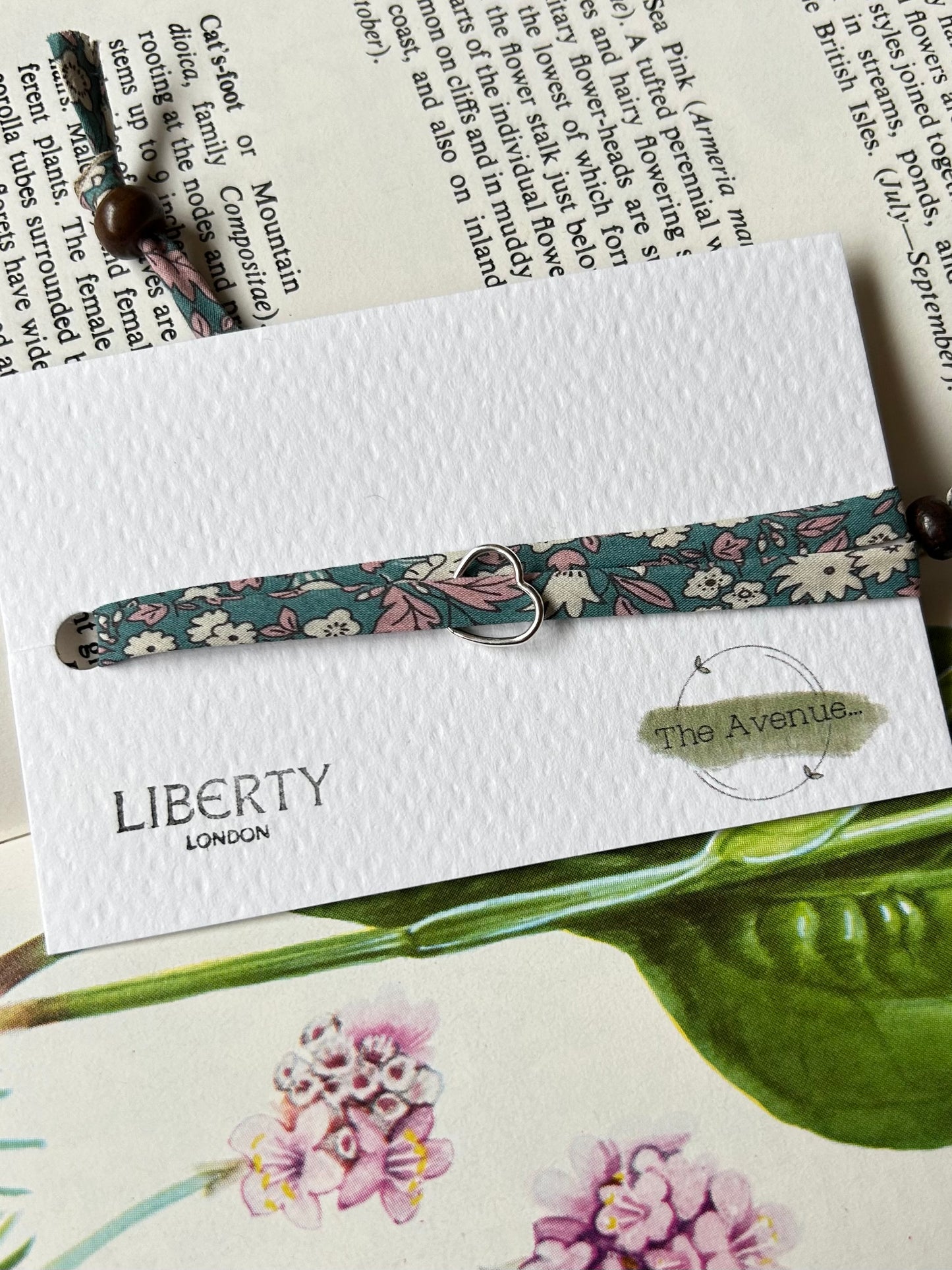 Liberty of London Daisy Daisy Fabric Bracelet – Sterling Silver open heart Charm