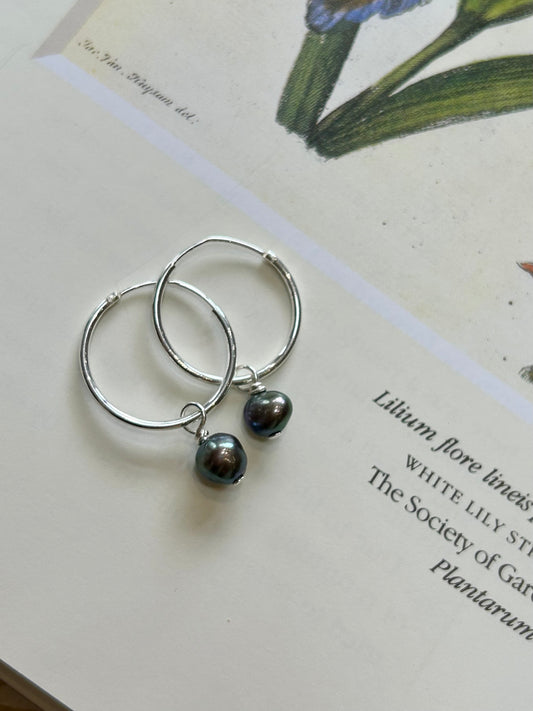 Freshwater pearl sleeper hoops - peacock blue pearl