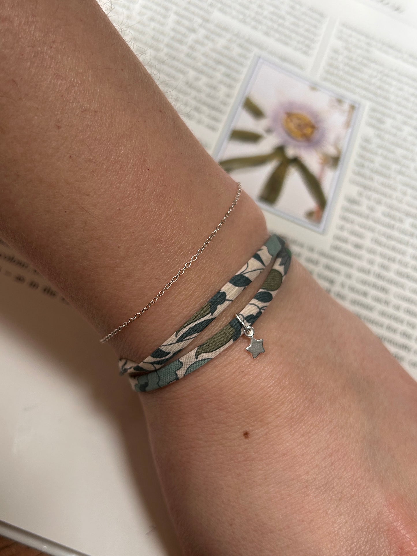 Fabric bracelet…Liberty of London Green Poppy and Daisy (solid star)