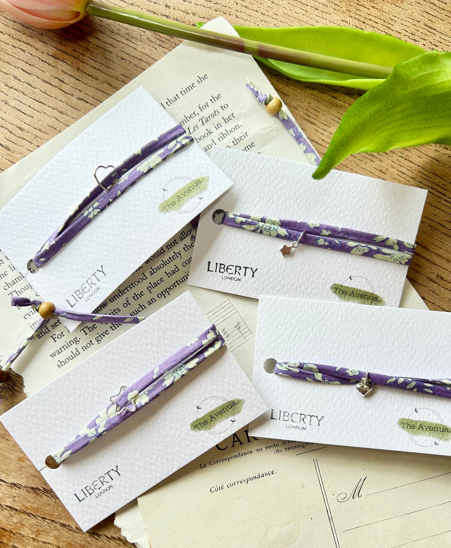 Liberty of London Capel Lilac Fabric Bracelet – Solid Heart Charm