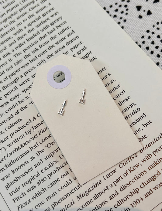 Arrow sterling silver stud earrings