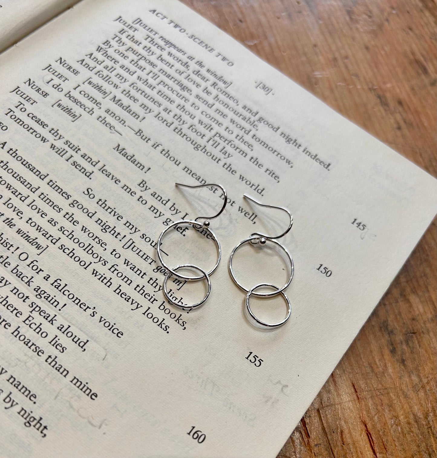 Double circle drop hook earrings