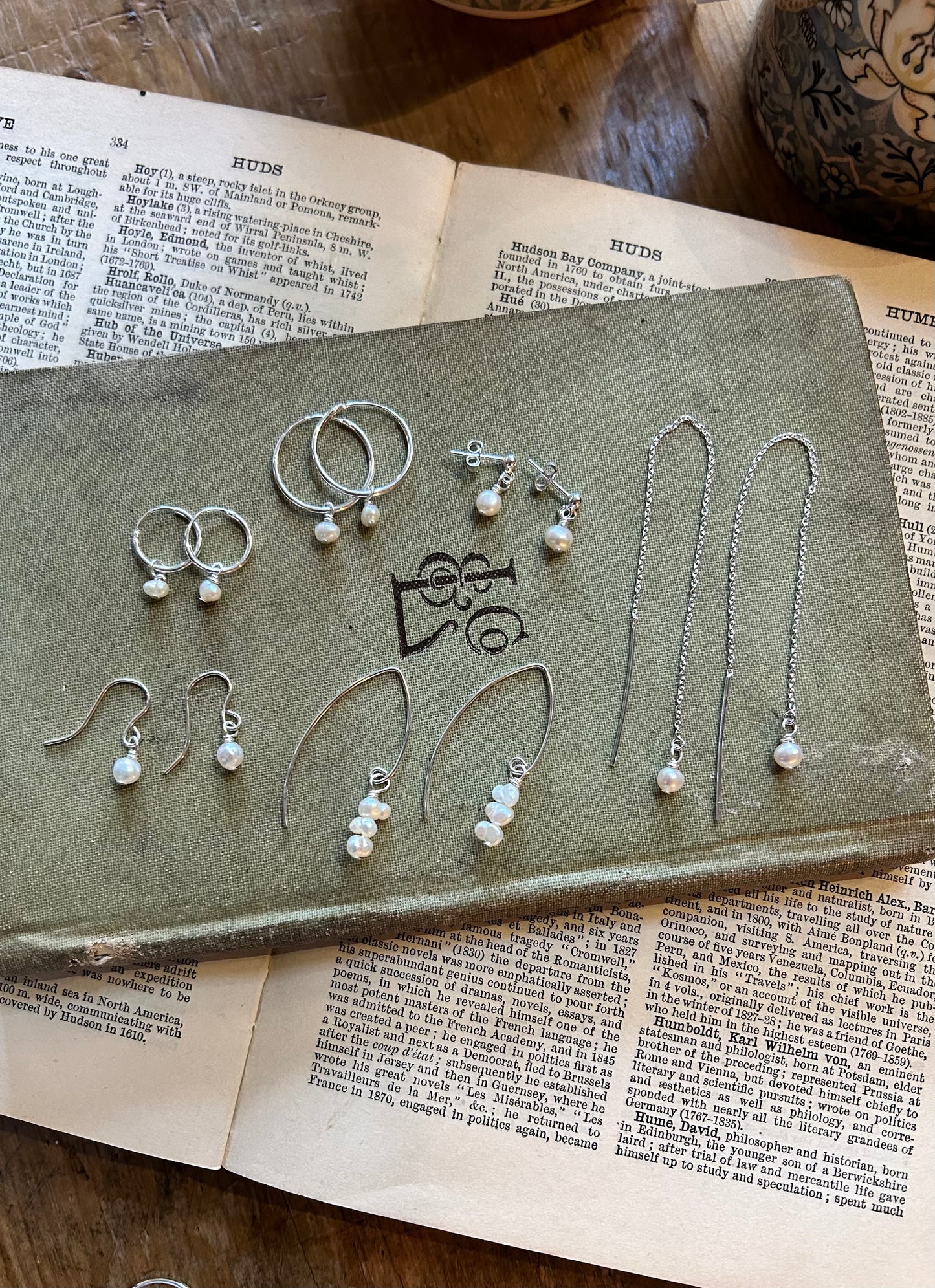 Freshwater pearl threader earrings (sterling silver)