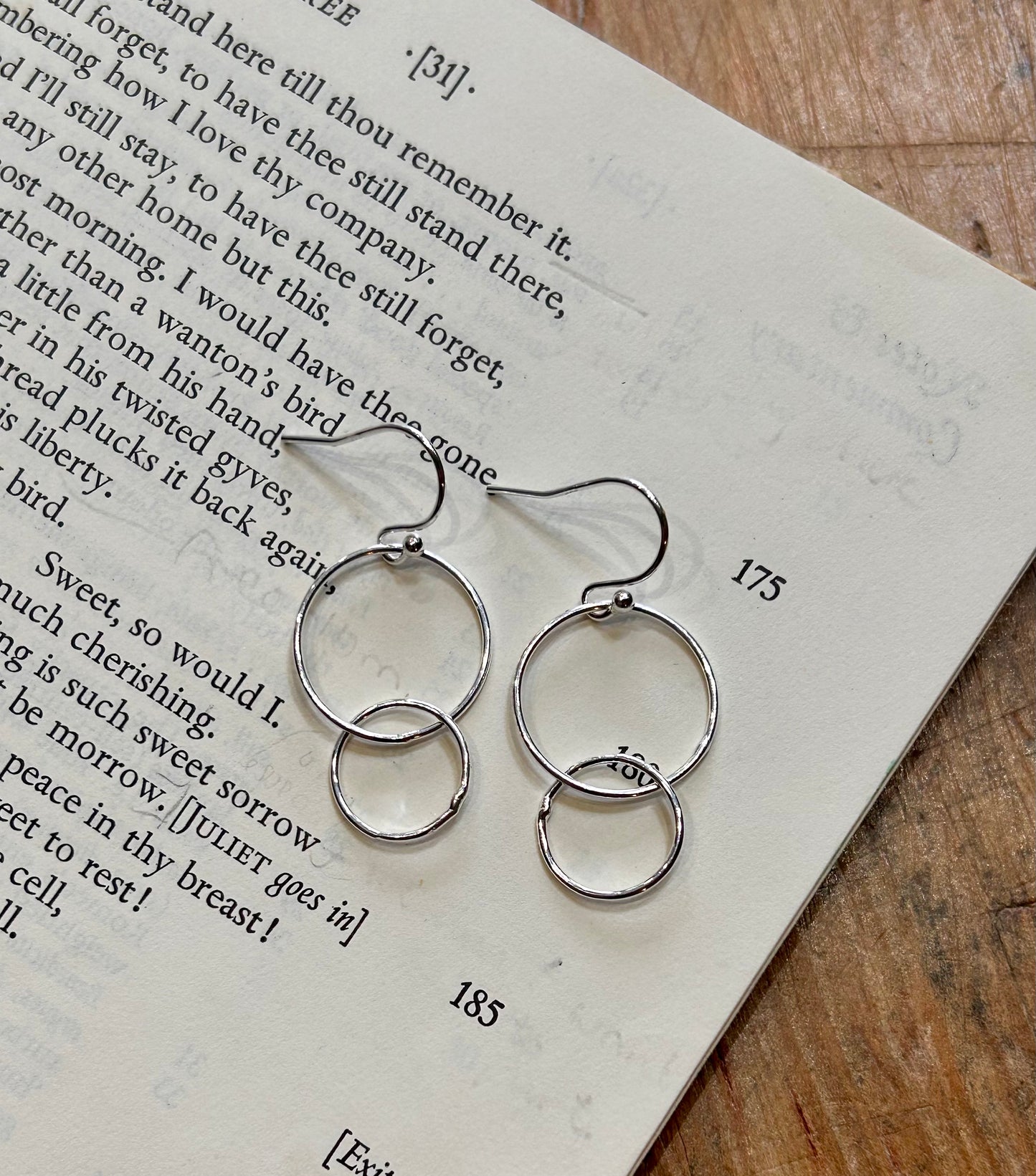 Double circle drop hook earrings