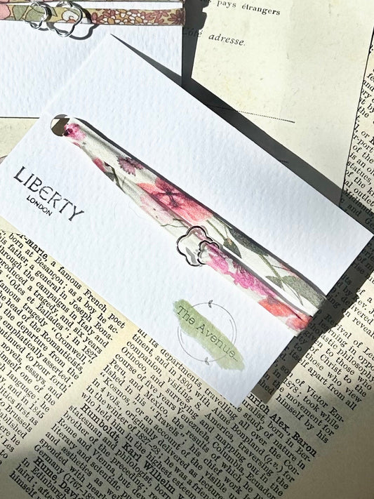 Fabric Bracelet - Liberty of London Aurora - Flower Charms 🌼🌸
